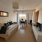 Dpto comodo, luminoso y con una hermosa vista de Salta - Inscripto en PREVIAJE